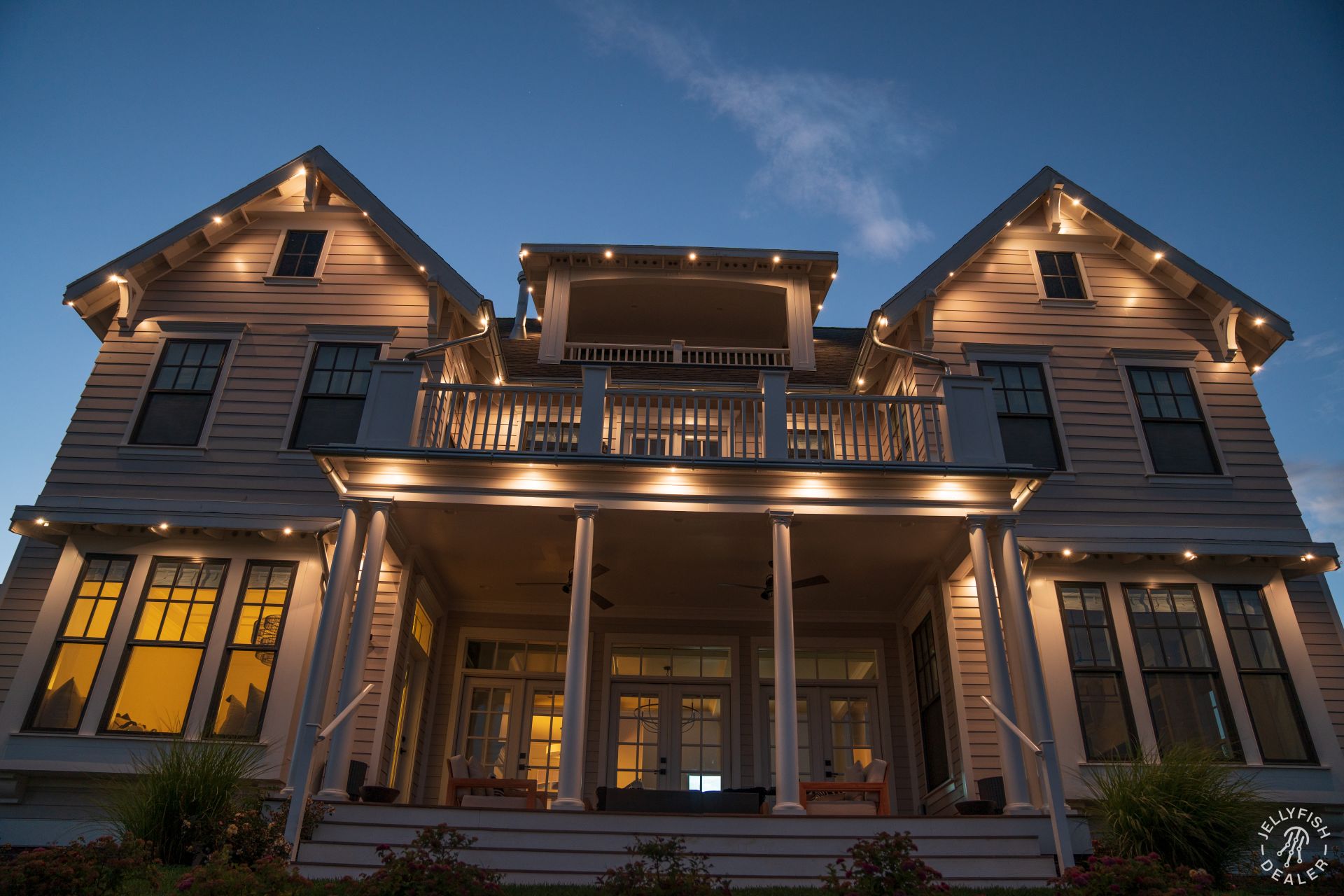 Live Brighter with JellyFish Lighting